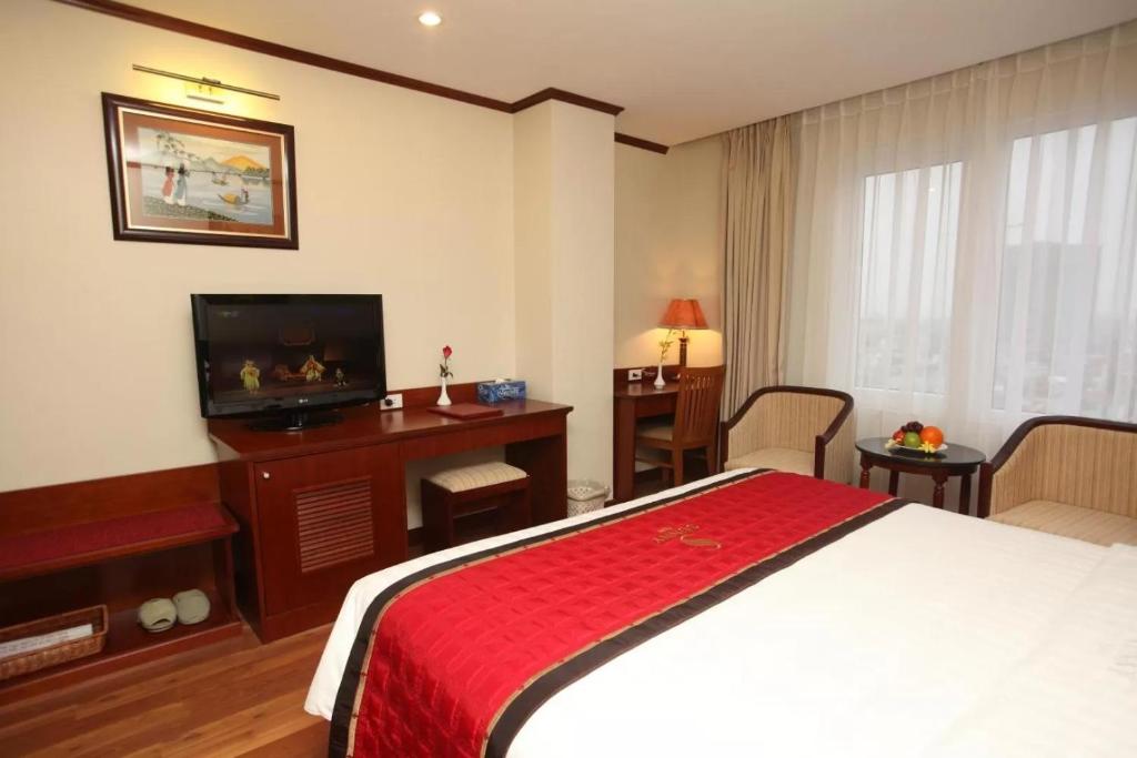 Sunny 3 Hotel - 168 Hào Nam by BAY LUXURY