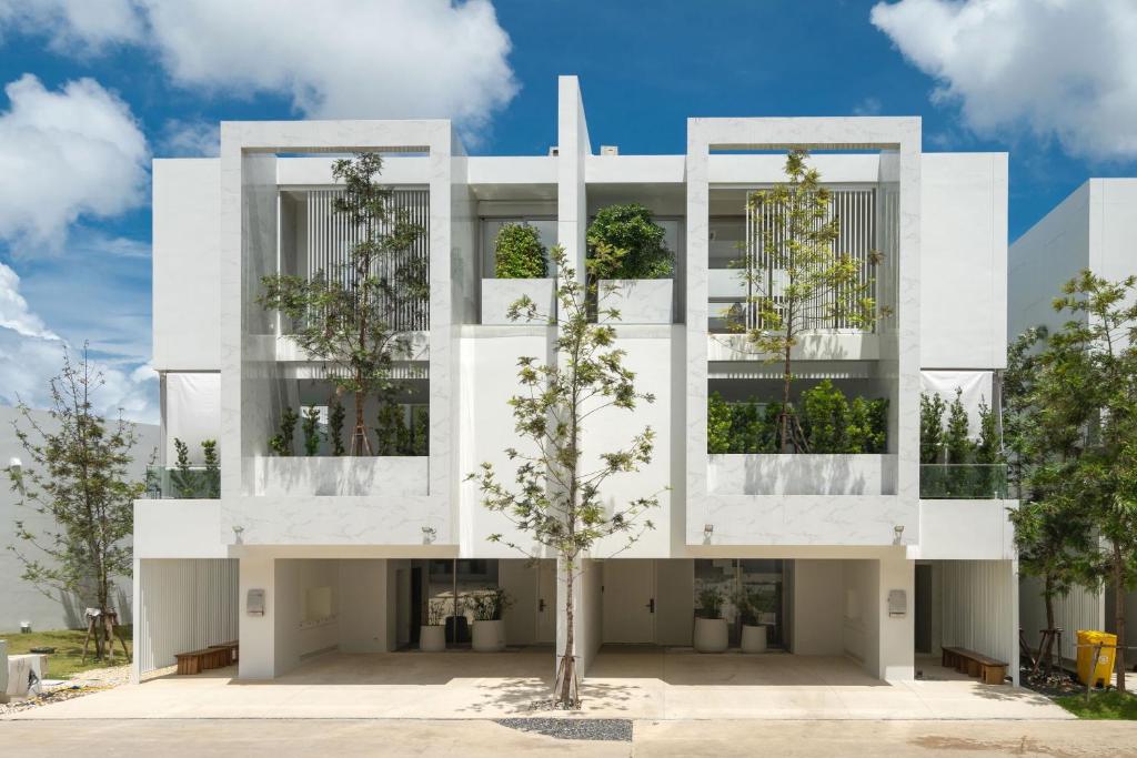 Aesthetic 3 Storey Villa Residence A23, Private Pool, close to Ma Doo Bua Café and Laguna photo 1