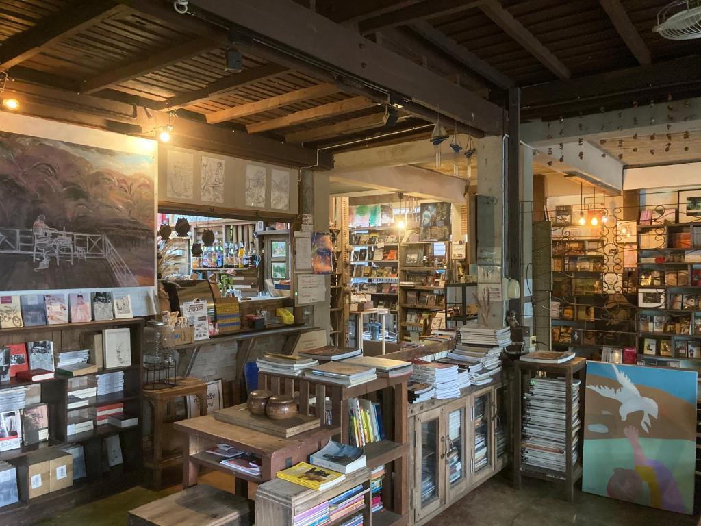 Banban Nannan Library and Guesthome photo 1