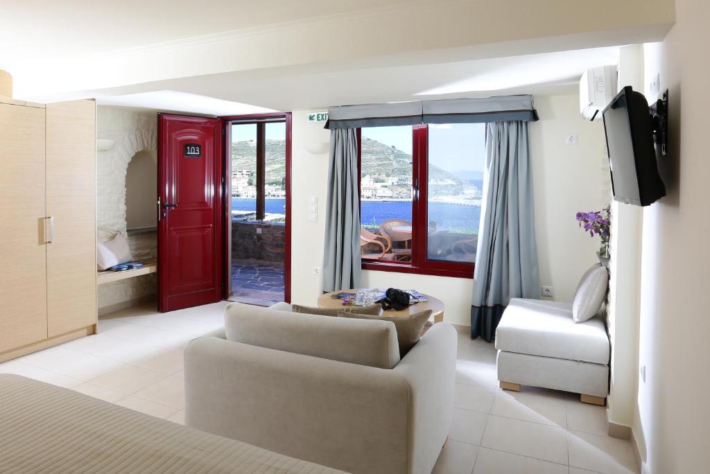 Keos Hotel photo 4