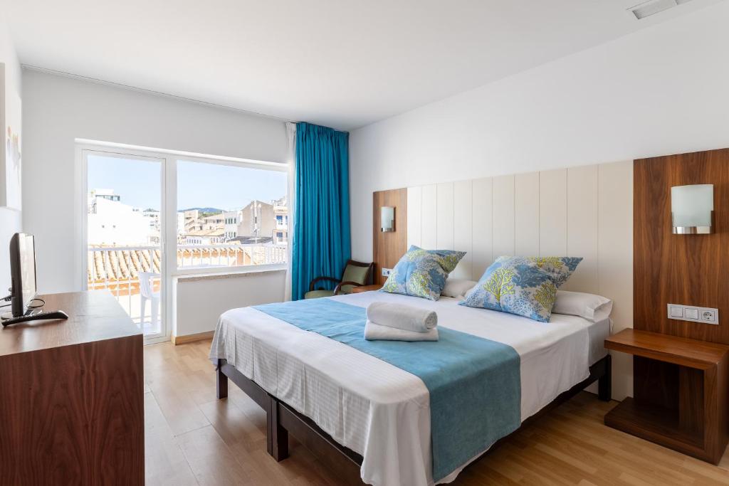 Hostal Neptuno photo 2