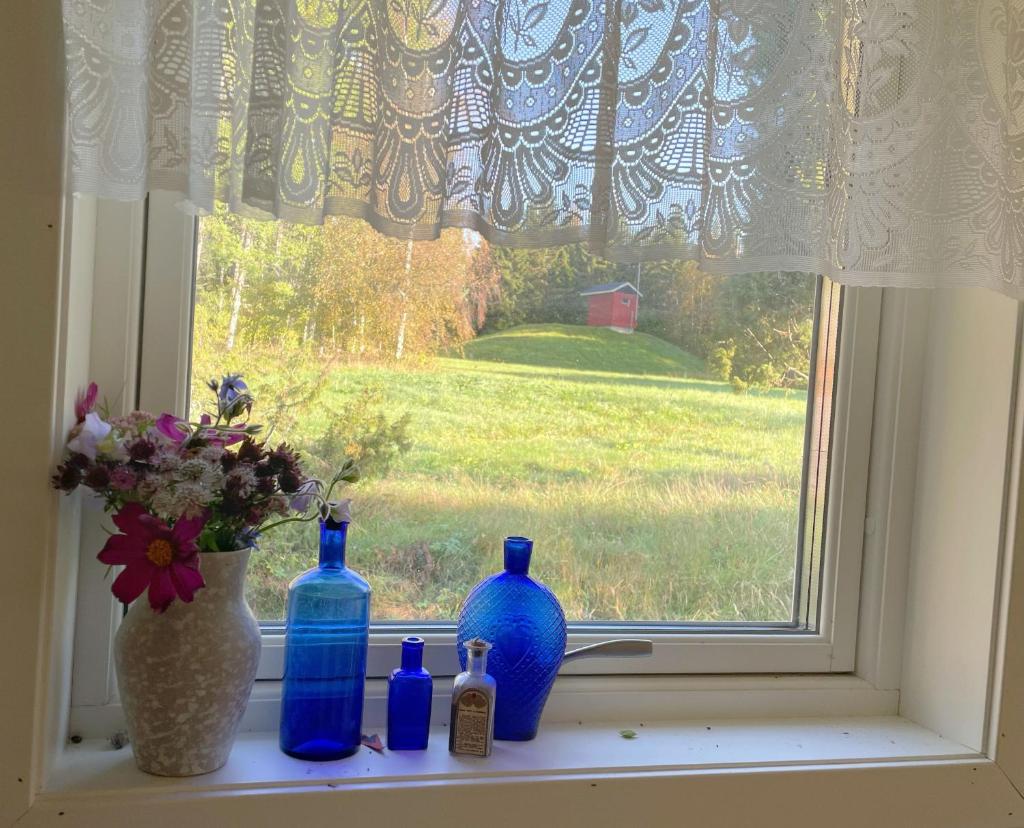 Wilderness cabin in Nas near the Vasterdal River photo 2
