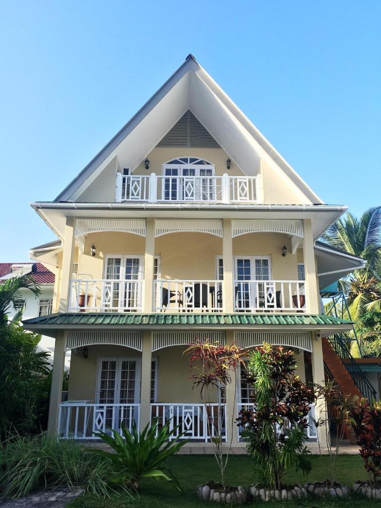 Сьюит (Семейный люкс), Captain's Villa near the beach