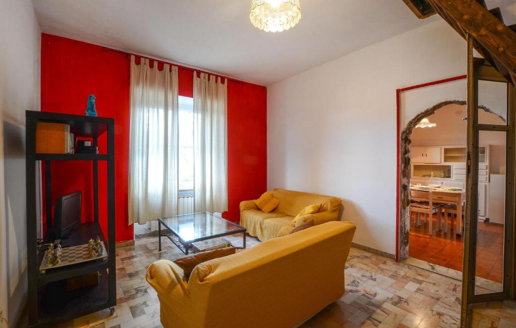 Cozy Apartment In Maissana With Wifi