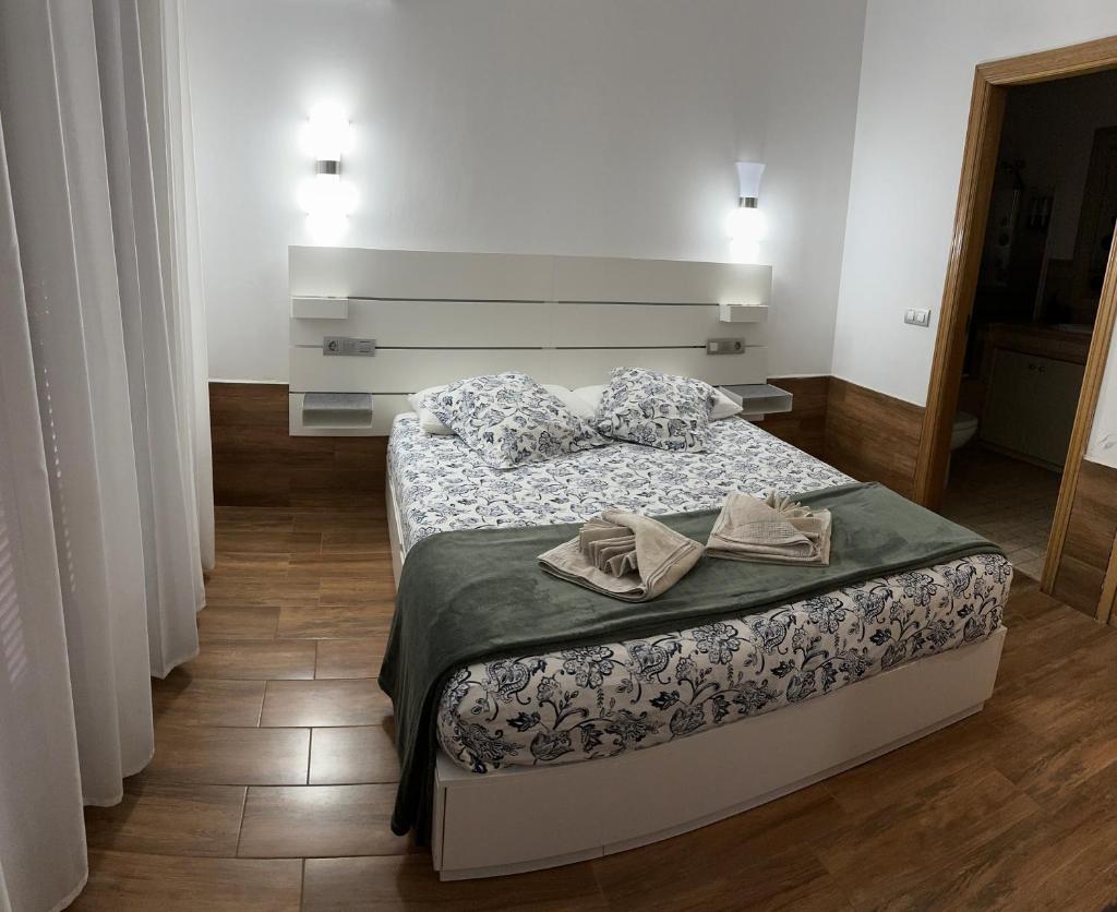 Villa linda photo 1