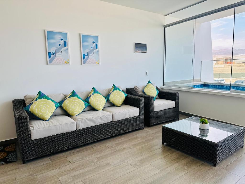 ¡A 3 minutos de la Playa! Hermoso Departamento de Estreno con Piscina y Parrilla photo 4