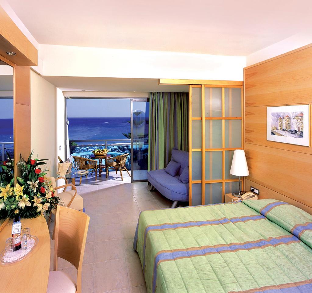 Calypso Beach photo 1