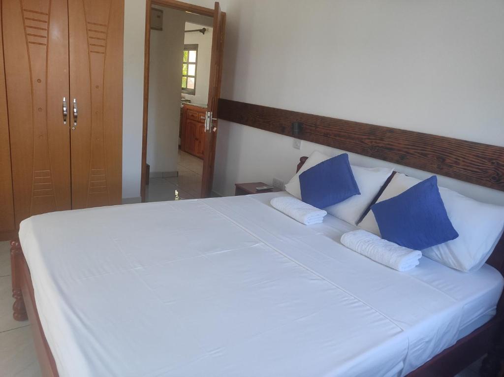 Sue-etoile self catering photo 2