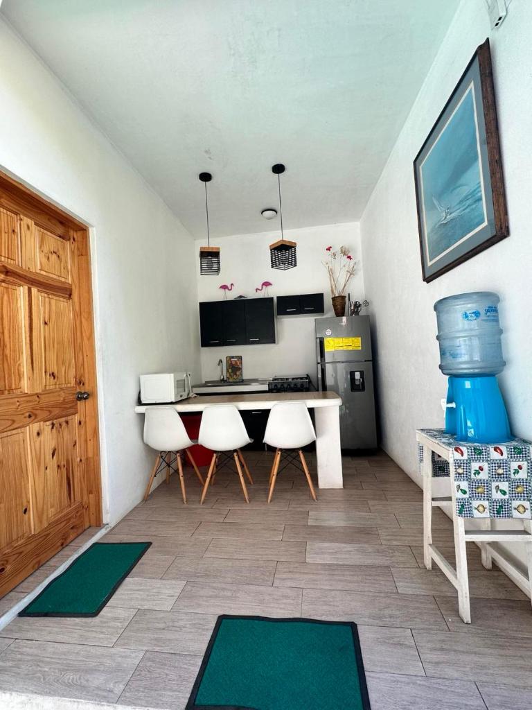 Ola Azul Monterrico, apartamento de playa completamente equipado y con piscina privada. photo 3
