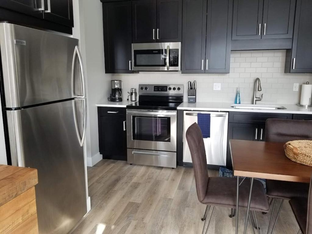 Downtown Traverse City Condo - Capri 209 image