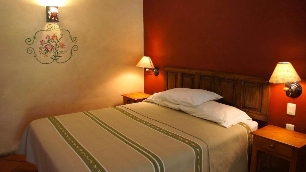 Villa Patzcuaro Garden Hotel photo 2