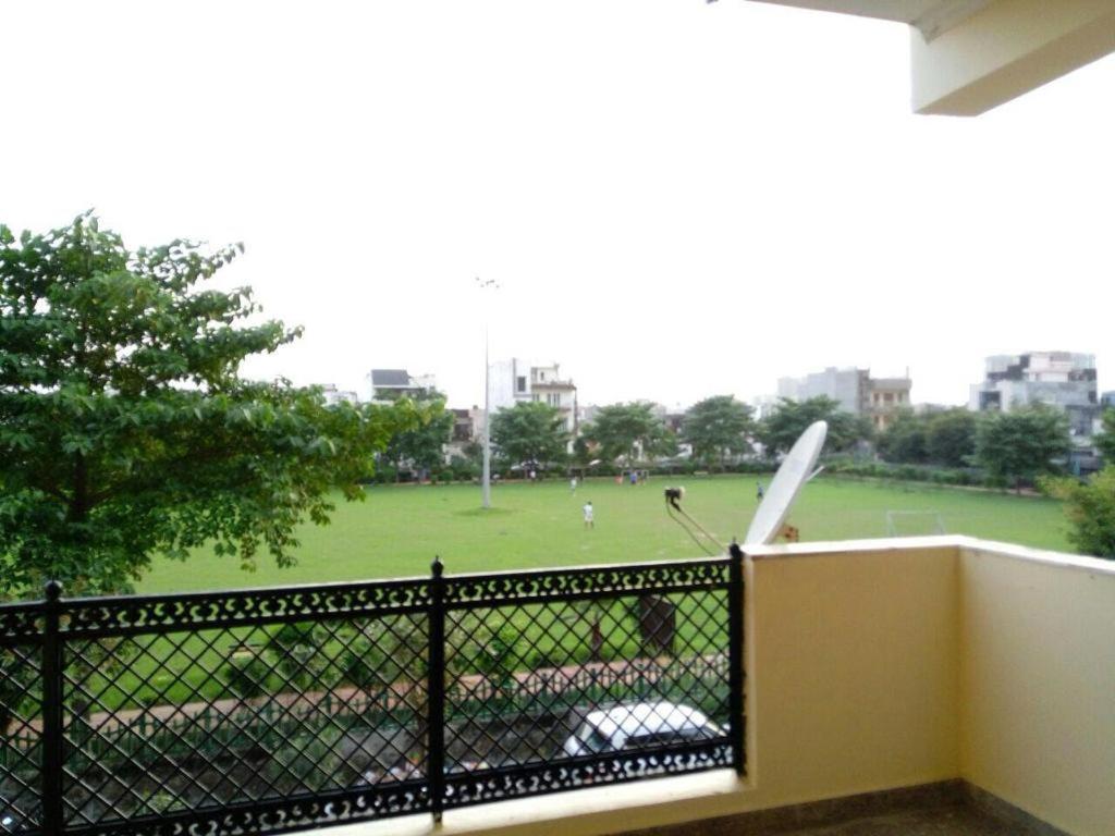 Elite homes photo 3