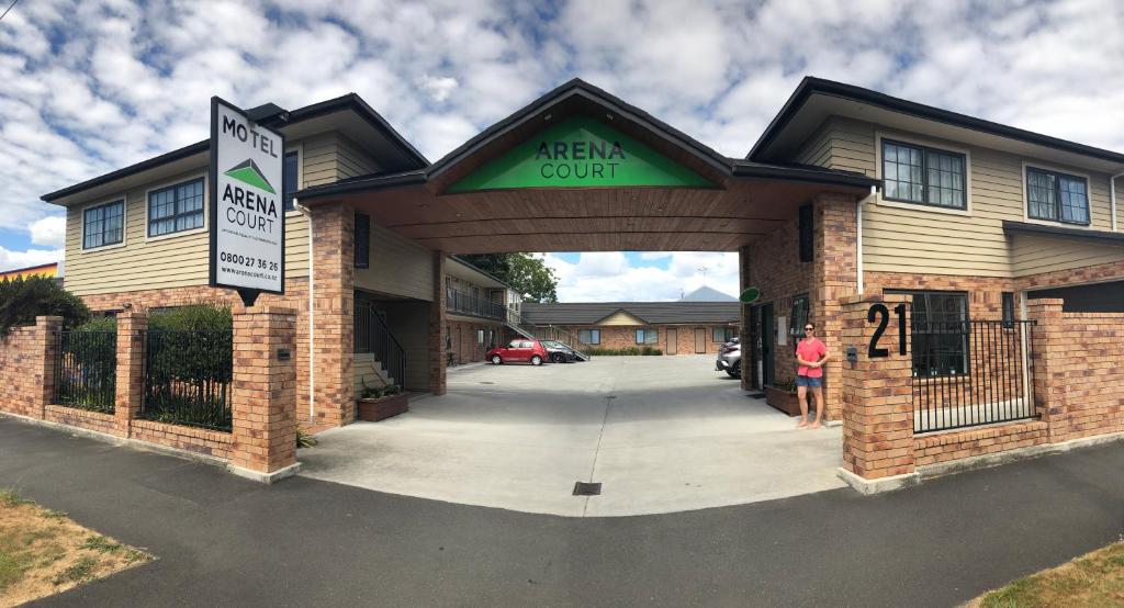 Arena Court Motel photo 1