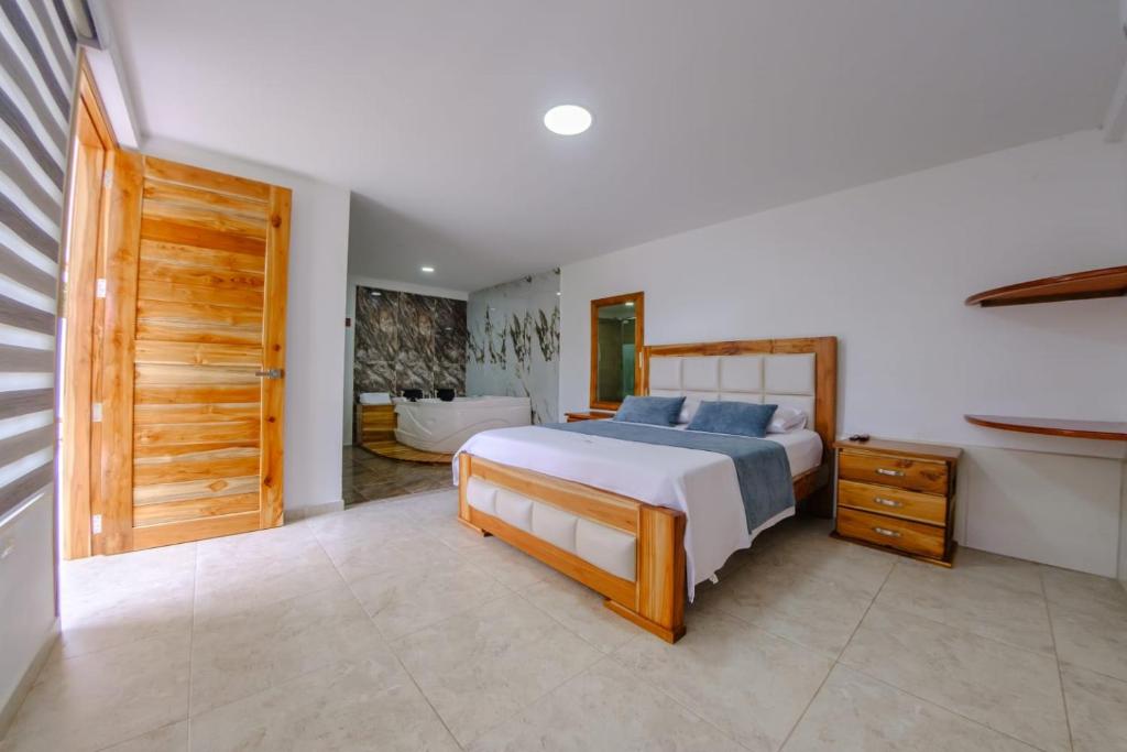 HOTEL LLANO CAMPESTRE photo 3