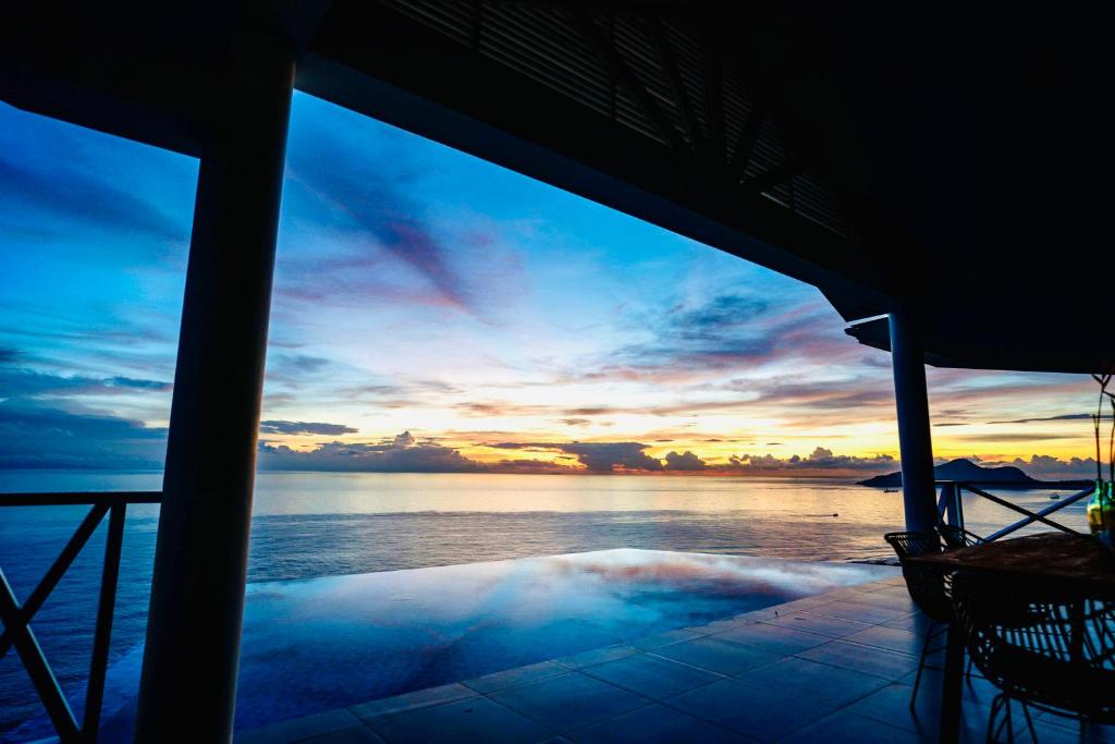 Villa Club Tropicana Carana with private infinity pool photo 2