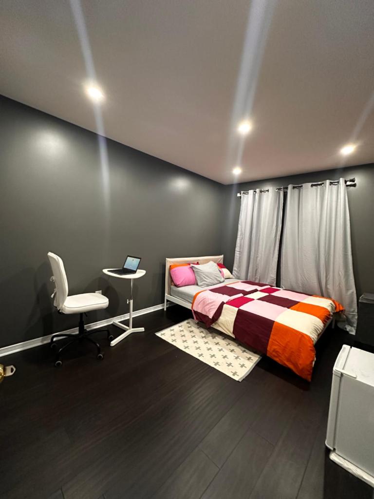 Private room in a House photo 1
