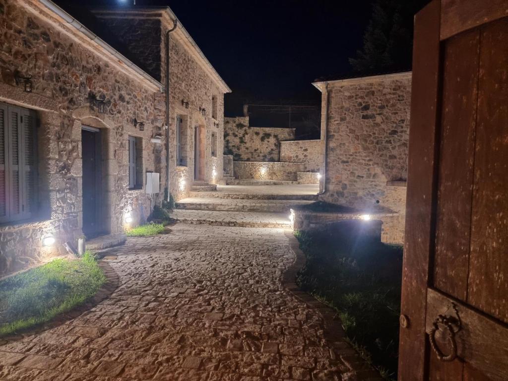 Stone Suites and Villas photo 4