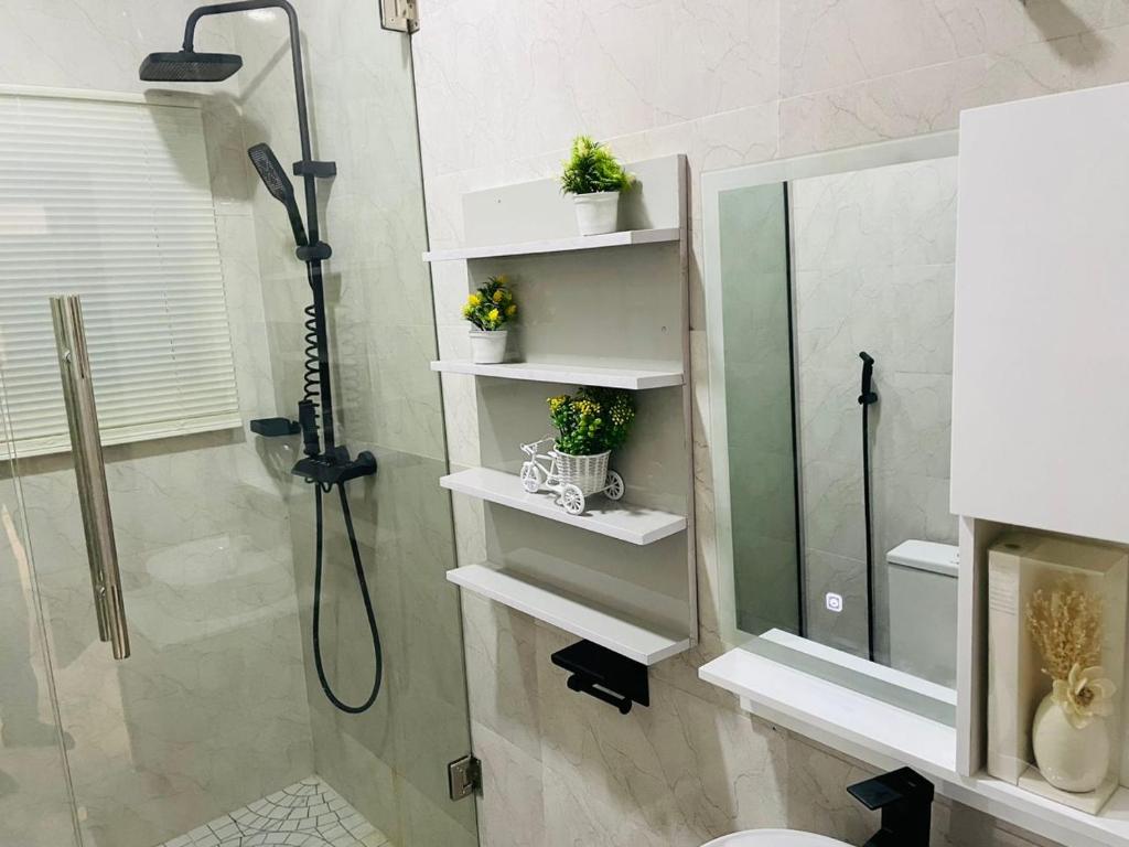 WHITEFIELD LUXURY APARTMENT photo 4