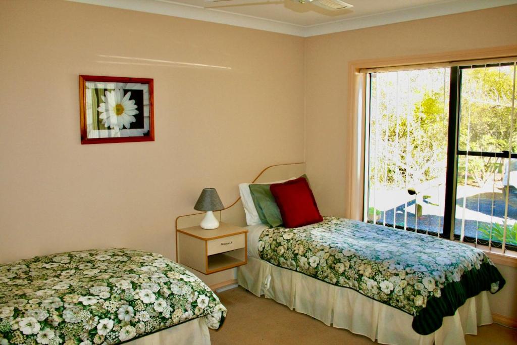 Serena Cottages Beechworth - Your Country Getaway - 1 photo 4