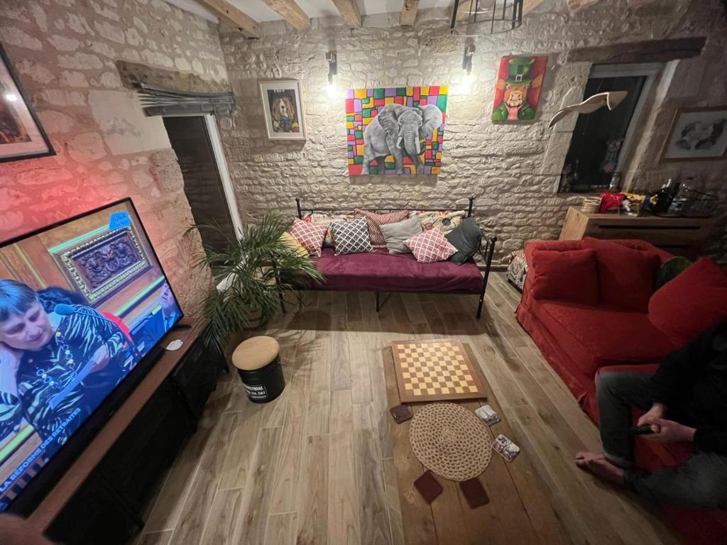 Moonlight cottage france photo 1
