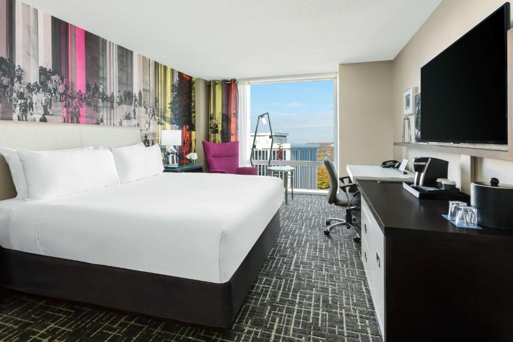 Hyatt Centric Arlington photo 1
