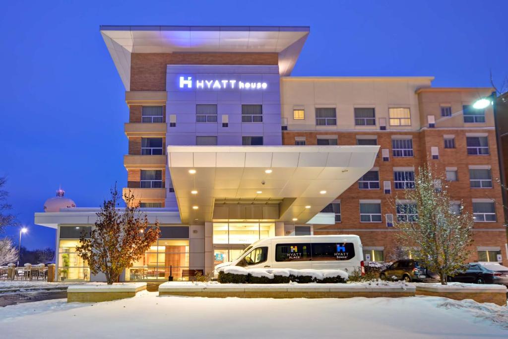 HYATT house Chicago/Naperville/Warrenville image