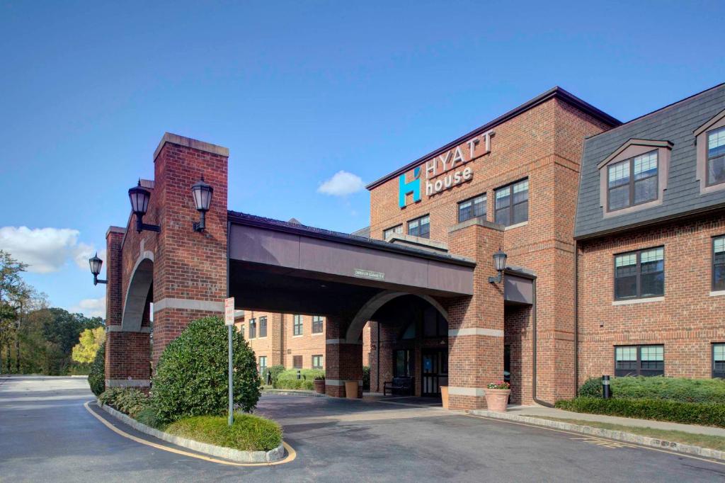 HYATT house Parsippany-East image