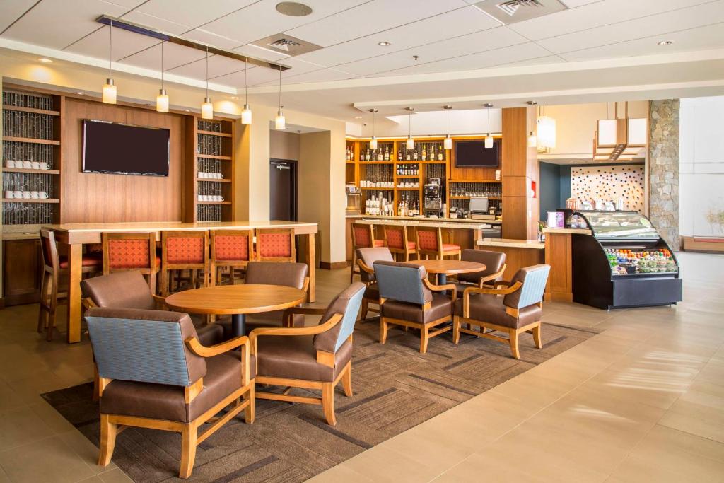 Hyatt Place Charlottesville photo 4