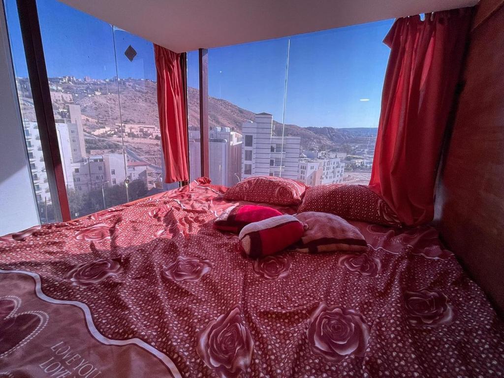 cabin hotel photo 4