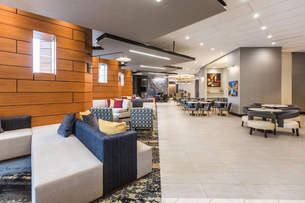 Hyatt Place Greenville Downtown photo 4
