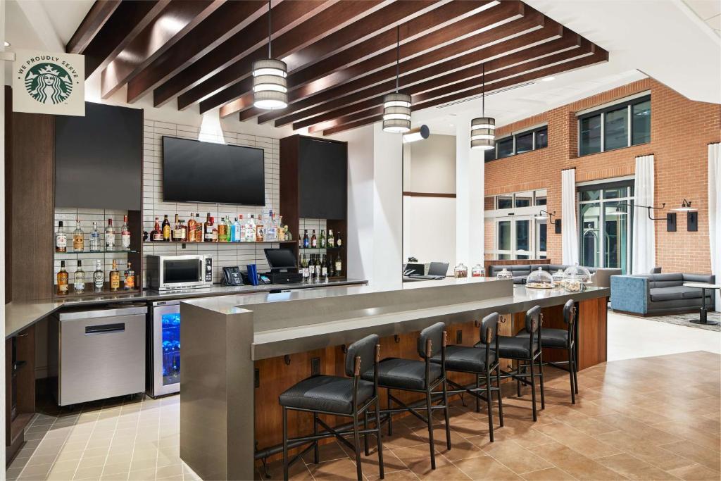 Hyatt Place Melbourne - Palm Bay - I-95 photo 3