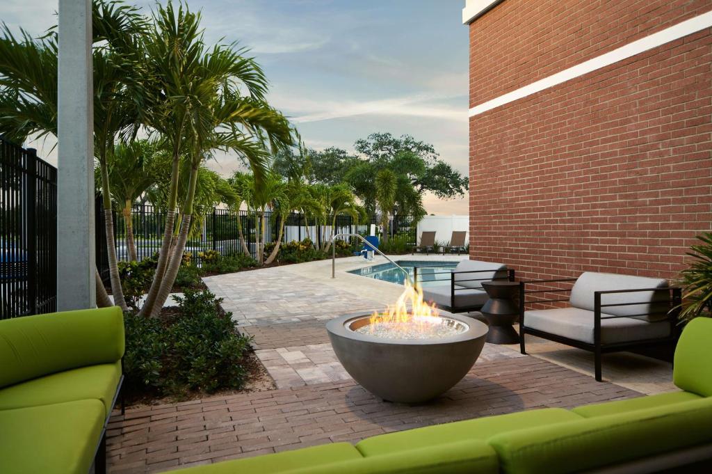 Hyatt Place Melbourne - Palm Bay - I-95 photo 1