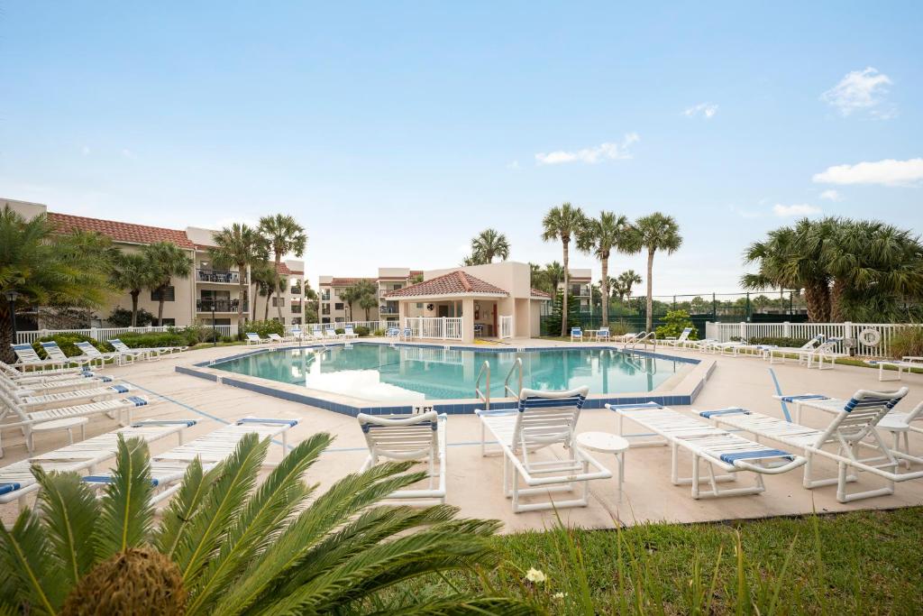 Ocean Village Club P33 image