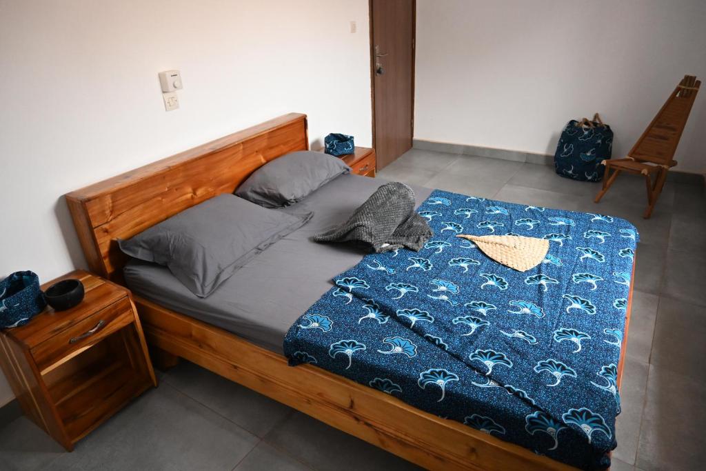 Les Amazones Rouges Chambre Bleue