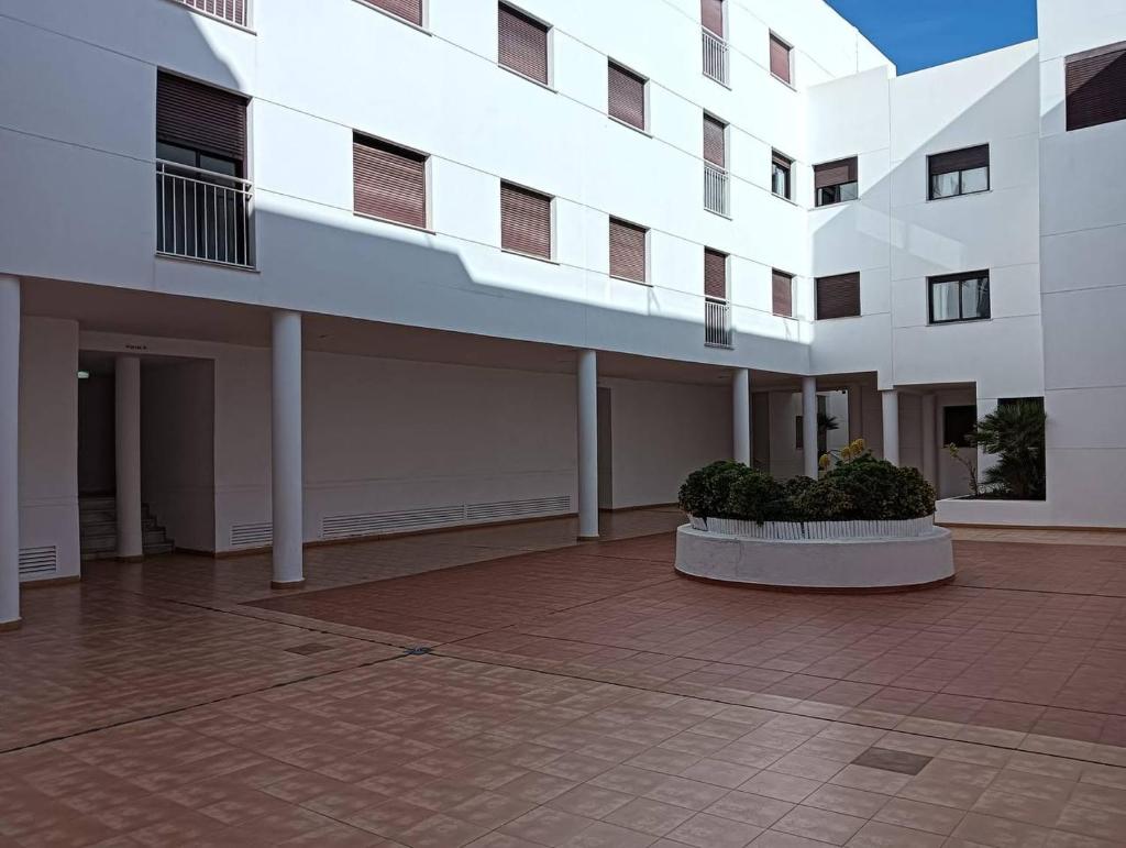 APARTAMENTO JUNTO A LA PLAYA photo 4