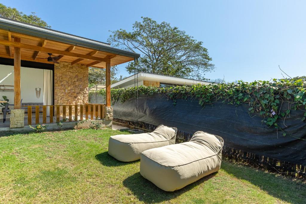 Pacific family house photo 3
