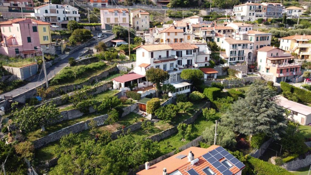 Fuga dalla Città con Meravigliosa Vista e Terrazzi photo 1