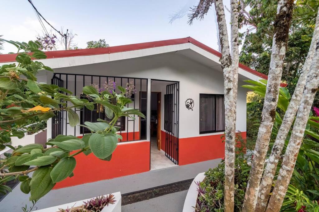 Casa Hummingbird Peace & Nature
