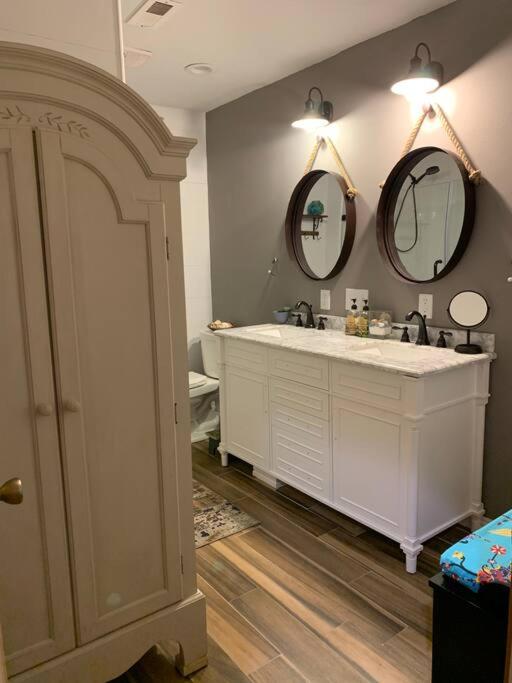 The River’s Edge BB LLC-full house photo 2