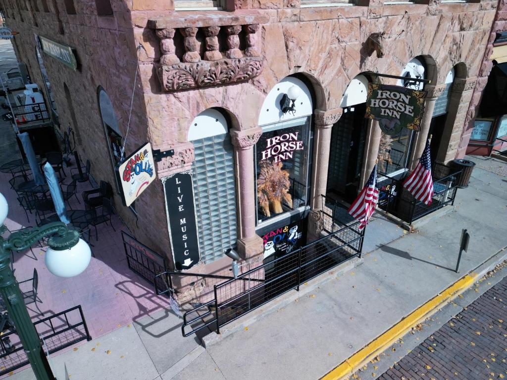 Historic Iron Horse Inn - Deadwood photo 2