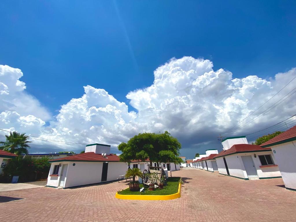 HOTEL POSEIDON SUITES photo 1