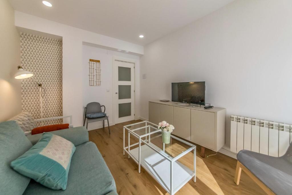 Apartamento con terraza photo 1