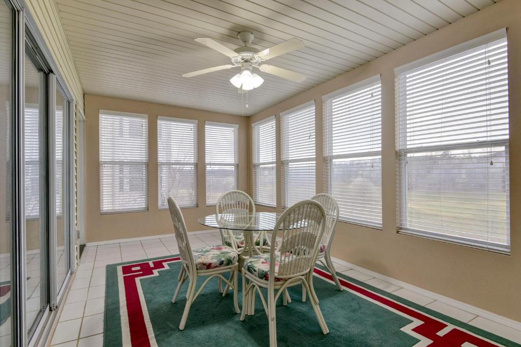 Gorgeous Condos at Thousand Hills - Heart of Branson - Spacious and Affordable photo 1