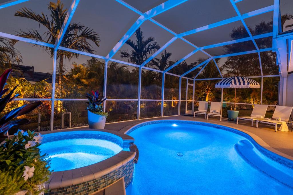 Twin Palms Oasis! Modern, with heated pool and game room! image