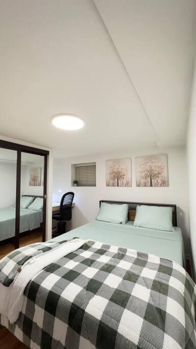 2 Bedroom Basement Suite in the heart of Laval photo 3
