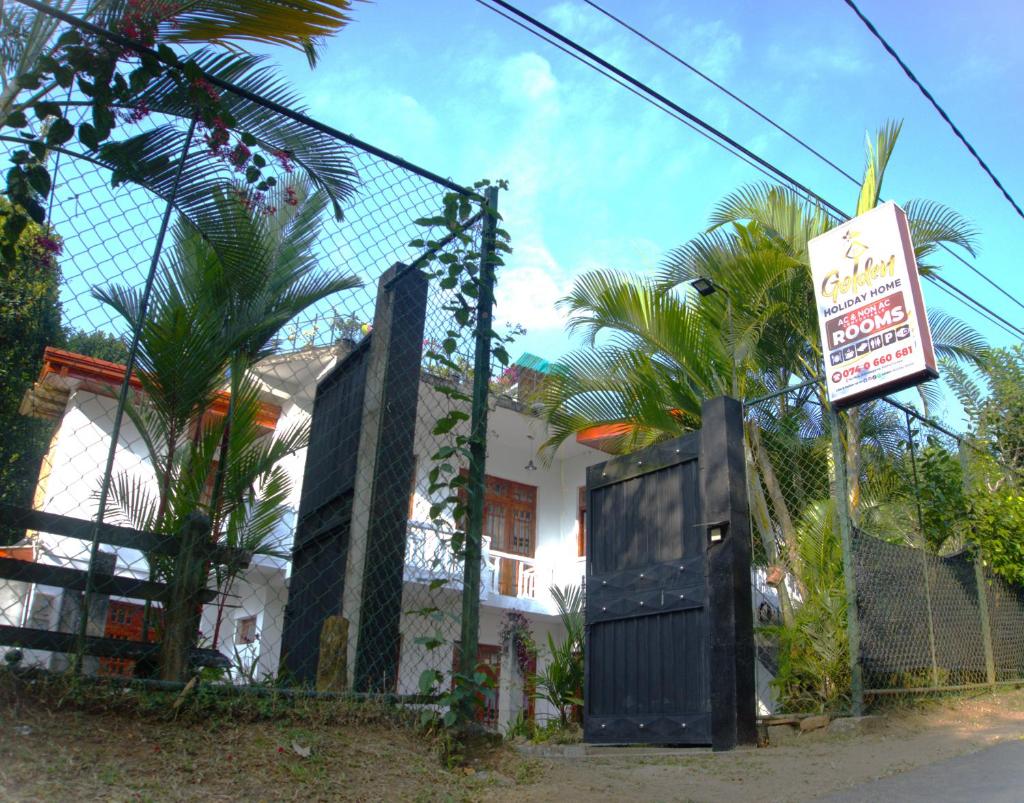 golden holiday home peradeniya