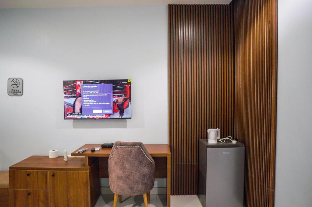 Cedarwood Apartments photo 3