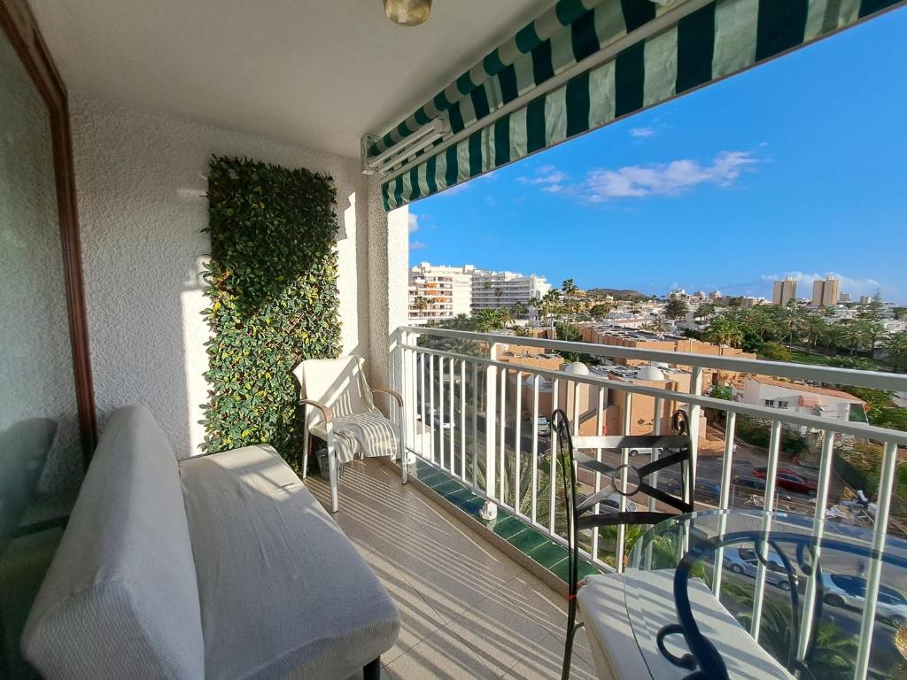 Great ocean view, beach at 3 min, one bedroom apartment photo 2
