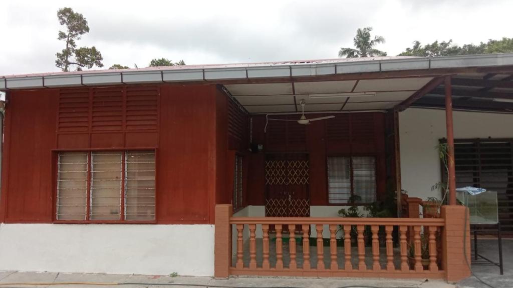Homestay Bonda Azizah 11-13pax photo 3