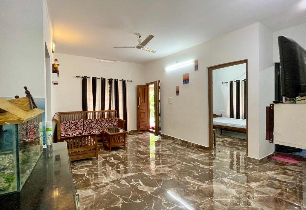 Meenus Home Stay photo 4